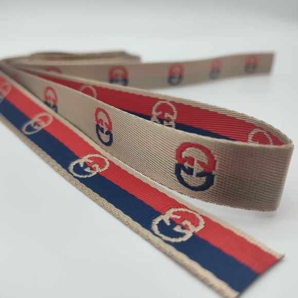 Authentic GUCCI 4 (Four) Yds Continuous Web Ribbon 3/4" Red Navy Interlocking G - Picture 2 of 4